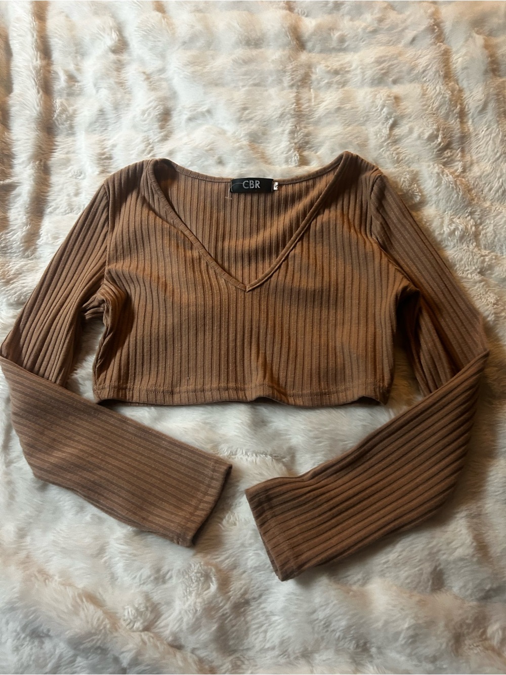 CBR Ribbed V-Neck Cropped Long Sleeve Top in Warm Brown